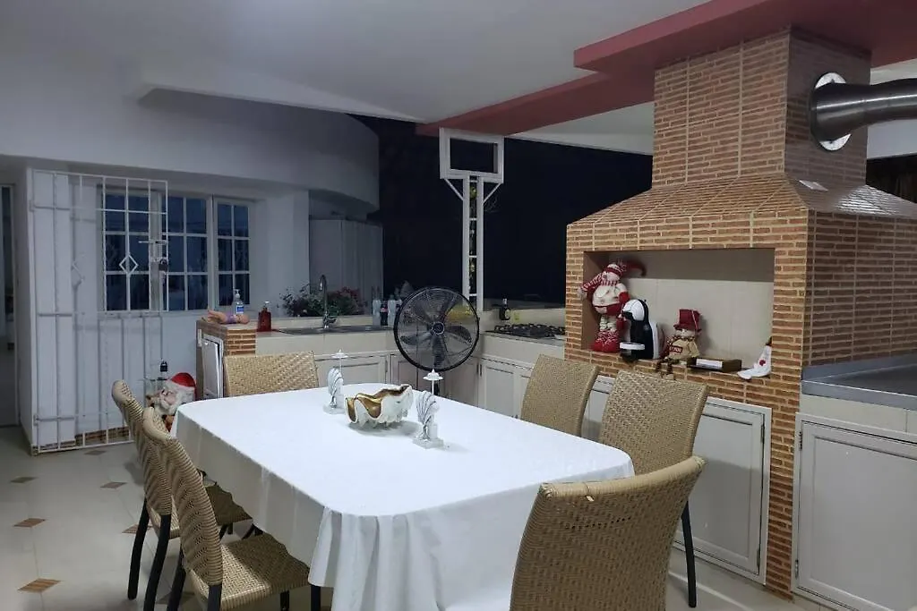 Camatajua Baru House, Casa Con Playa En Isla Baru Villa