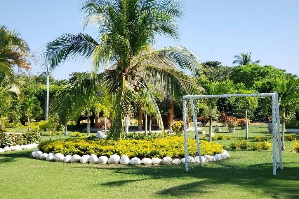 Camatajua Baru House, Casa Con Playa En Isla Baru 0*, Cartagena